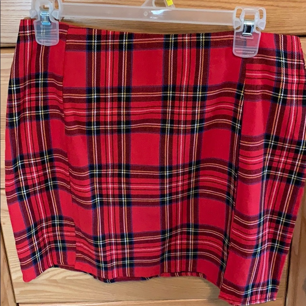 Plaid mini skirt